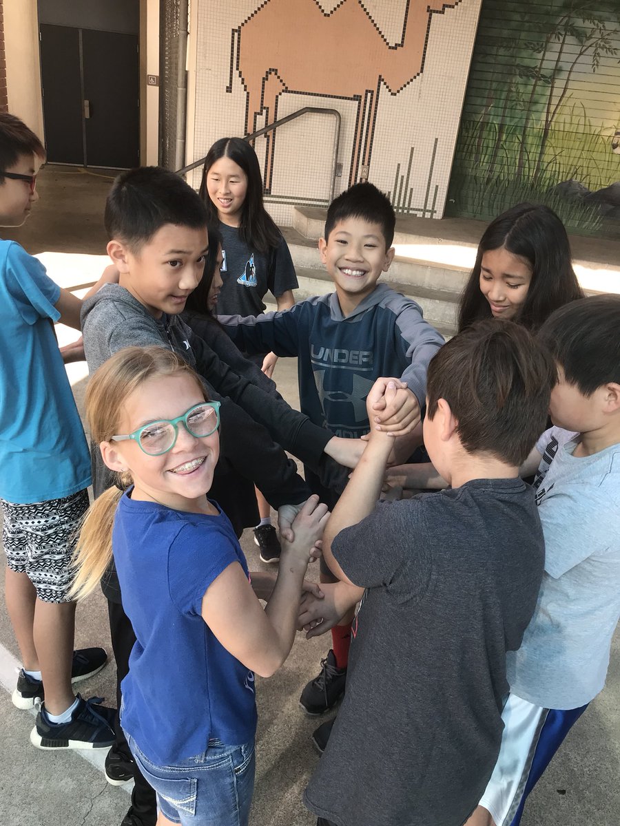 TamuraTigers's tweet photo. Tamuratigers enjoyed a visit from #Fultonpals and learned how to communicate better with their peers. #weheartfvsd #tamuratigers https://t.co/d28Iuw30hR