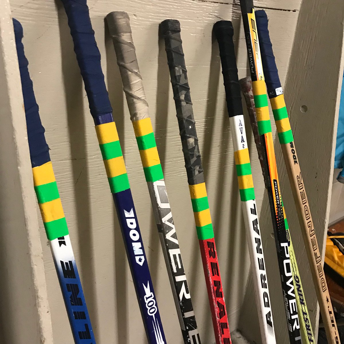 LoretteRingette's tweet photo. @LoretteRingette 3 on 3 #Ringette Tournament U12 Royals Firecrackers show thier support for #HumboldtBroncos players, familes amd community @ringettecanada @MBRingette @wpgringette #HumboldtStrong https://t.co/b6gU6FL1GS