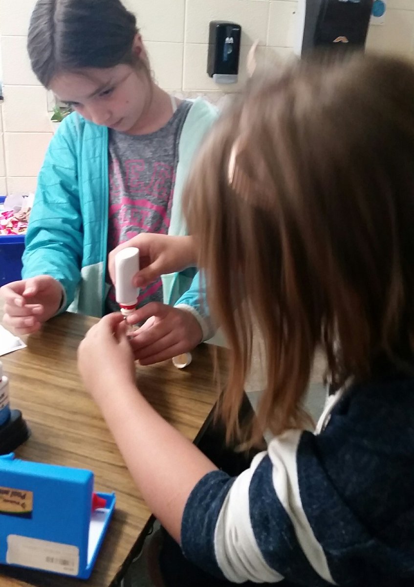 Carson_Jen_E's tweet photo. 5th graders at @GABChamps are learning about ecosystems and species restoration by monitoring water quality of the tank and egg health of American Shad before releasing hatched fry into the Eno River. Thank you, @naturalsciences for the opportunity! #ShadintheClassroom https://t.co/mJAsJ2NuXU