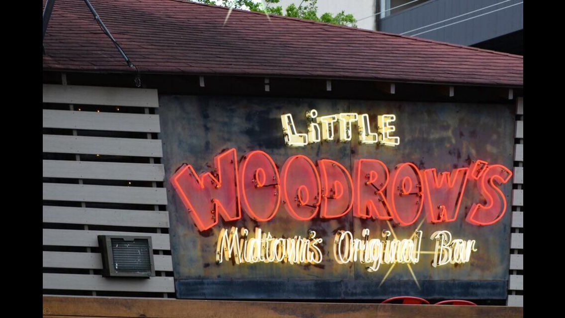 JosefD713's tweet photo. Got to spend some time with some of the beautiful people of #MAH @LittleWoodrows! @texasroadhouse food was #awesome &amp; @LittleWoodrows was the perfect venue! #BattleOfTheAdStars2018 #pregame https://t.co/lBFCePSjS7