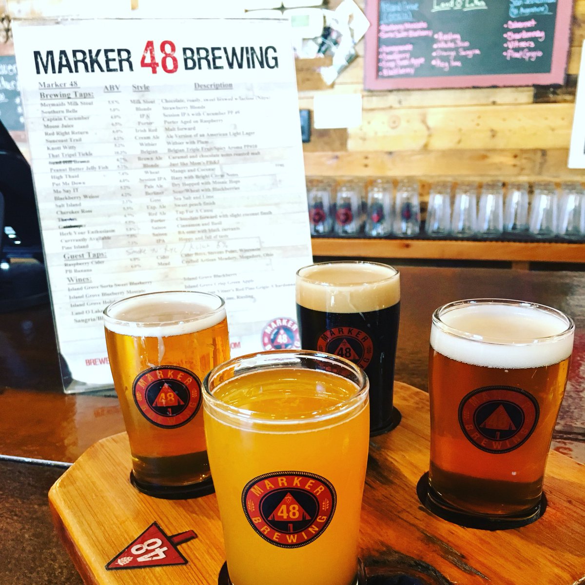 CavemanBTLS's tweet photo. Ending a very long day right at @Marker48Brewing. 🙌🏼🍺😁 Enjoying a #4BrewFlight featuring their:

1️⃣ #HighThaid #Wheat 
2️⃣ #PeanutButterJellyFish #BlondeAle
3️⃣ #PineIsland #IPA
4️⃣ #MermaidsMilk #Stout 😁😁😁👍🏼👍🏼👍🏼🍺🍺🍺 #BubbaArmy #marker48brewing https://t.co/2069LKOxSu