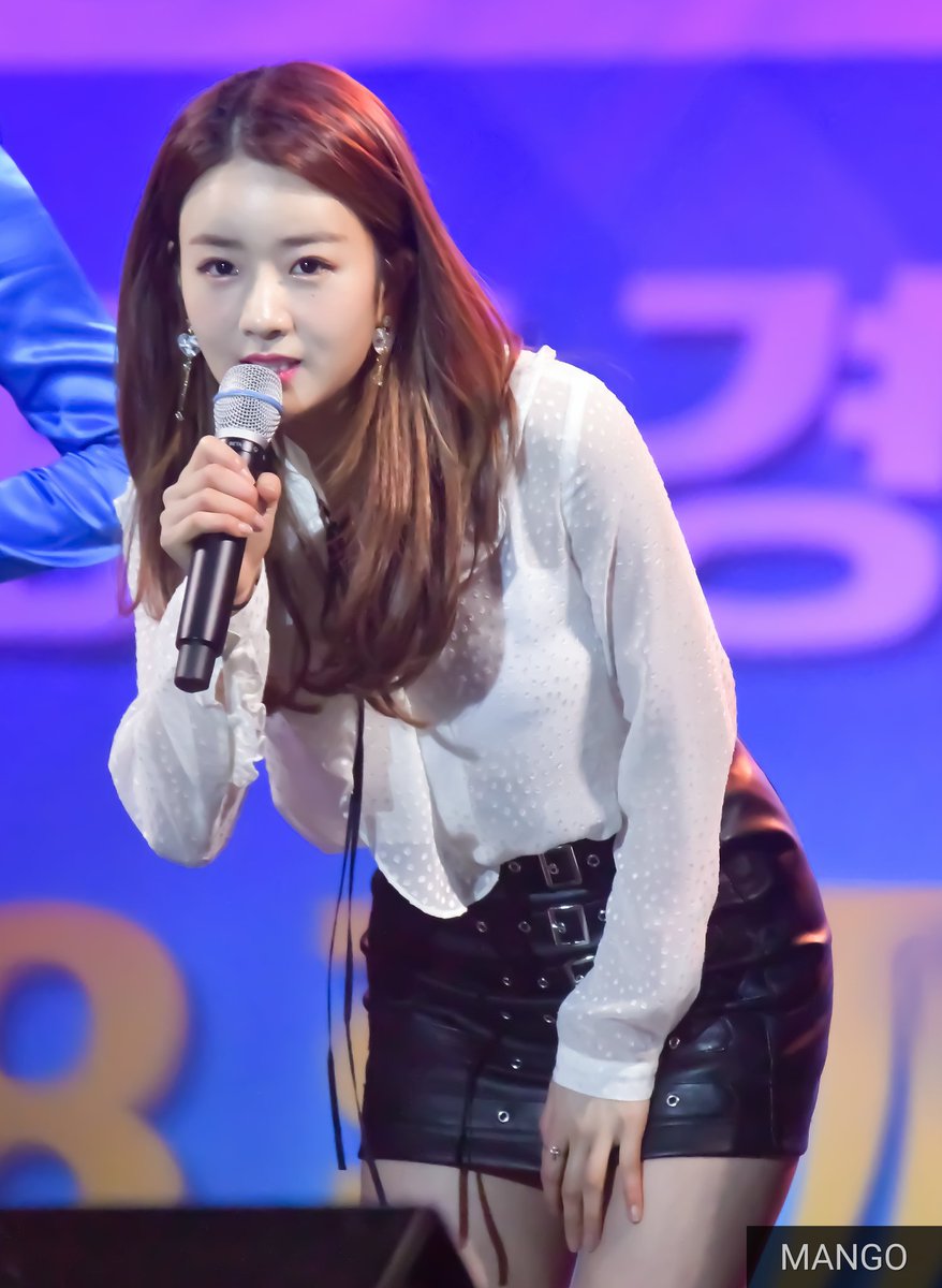 APINK_oruson's tweet photo. 20180414 仁川フェスタ #Apink #에이핑크 #BOMI #윤보미 #ボミ @Apinkbm ⑧ https://t.co/VhiCtdGttQ