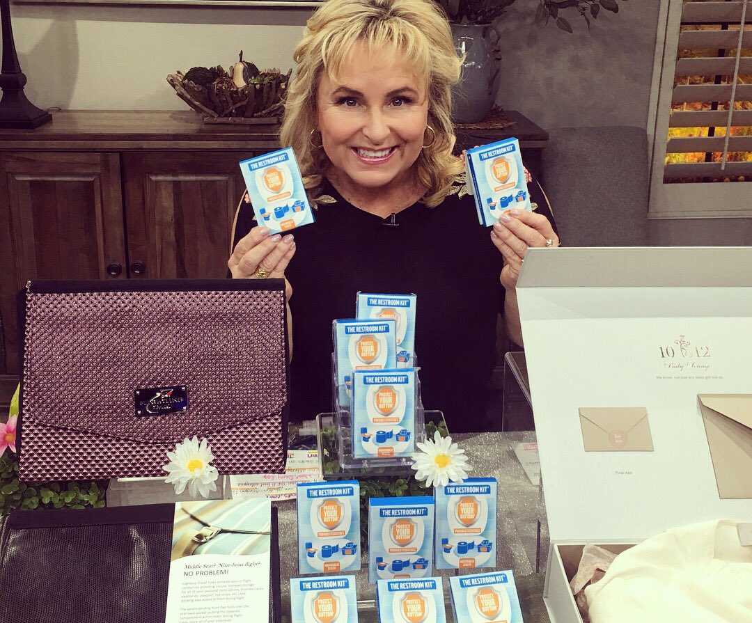 DawnsCorner's tweet photo. Hello #festival guys & gals! Do yourself a favor and check out @TheRestroomKit Great to bring for #coachella #stagecoach or just to use daily when out and about. One of my favorite products ๐๐ผ https://t.co/82tpqQLcxQ