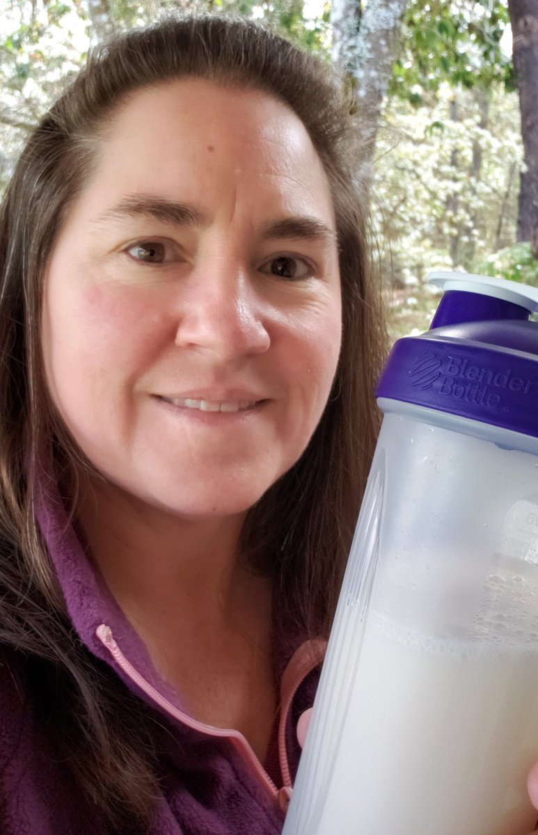 marlorahn's tweet photo. 25 1/2 hours in on my 60 hour fast / keto reboot...drinking ketones and feeling fabulous π
#LowCarb #Keto #GetFit #GetHealthy #FeelGreat #LiveLife #LowCarbLiving #Ketones #60HourFast #IntermittentFasting https://t.co/iSIh4y6OA0