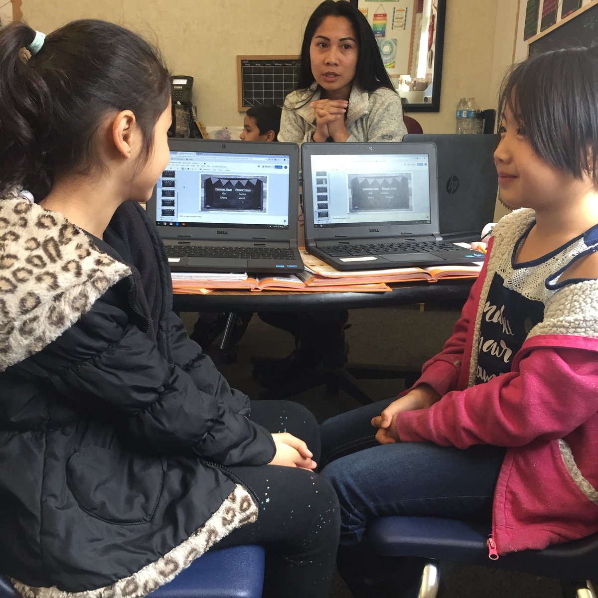 chrisharr27's tweet photo. Google classroom used just for ELD... Ss record answers but then show a partner SMART to share ideas with formal language frames... @hoko221 @SuisunEl #talk2learn https://t.co/rnly1em1Uf