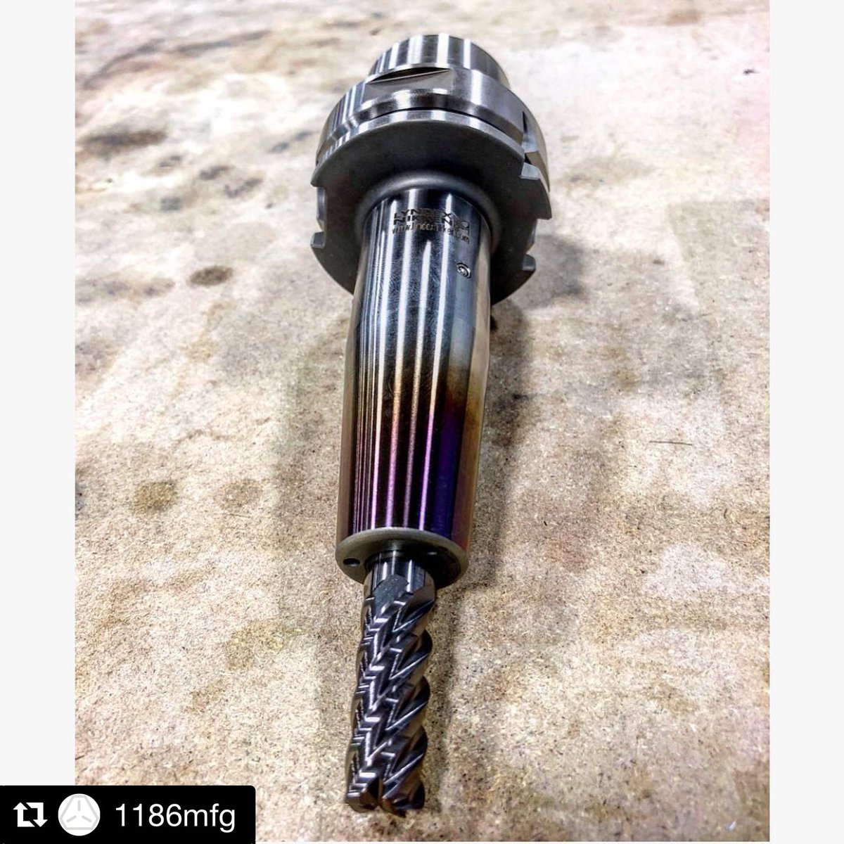 Lyndex_Nikken's tweet photo. Shrink Fit is the best fit! Thanks 1186mfg for the Shrink Holder shot! 

Have a photo of our products to share? Remember to tag #lyndexnikken! 

#Repost 1186mfg on Instagram
・・・
Something about that color and the #TIR #cnc #machinist #5axis #5thaxis #hsk63 #lyndexnikken https://t.co/GIkyL4kHzv