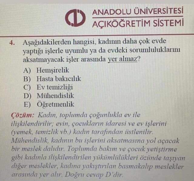 ogrencipost's tweet photo. Bünyende bulunan, üstünden para kazandığın bir çok kadın öğrenci varken eril bir dille kadınları küçümseyemezsiniz! Kadınları ev işleriyle ilişkilendirilemez. Kadınlar istediği mesleği yapmakta özgürdür. Kadınları aşağılayıcı dilinizden vazgeçin! @Anadolu_Univ https://t.co/9wDN7DwaM0