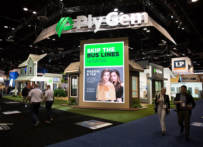 What's Trending in Home Design in 2018? ht.ly/atCN30jvZJK | via <a href="/PlyGem/">Ply Gem</a>