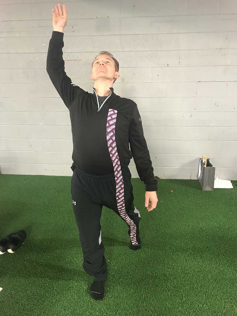 RidgeSpineSport's tweet photo. Learning 🧠continued this weekend  @Rocktape Performance Course today in CGY w/ @tigershockey Head Trainer Mikki Lanuk. 
#teamtreatment
#feelbetter 
#movebetter 
#movemoreoften https://t.co/XSSuPtP9rv