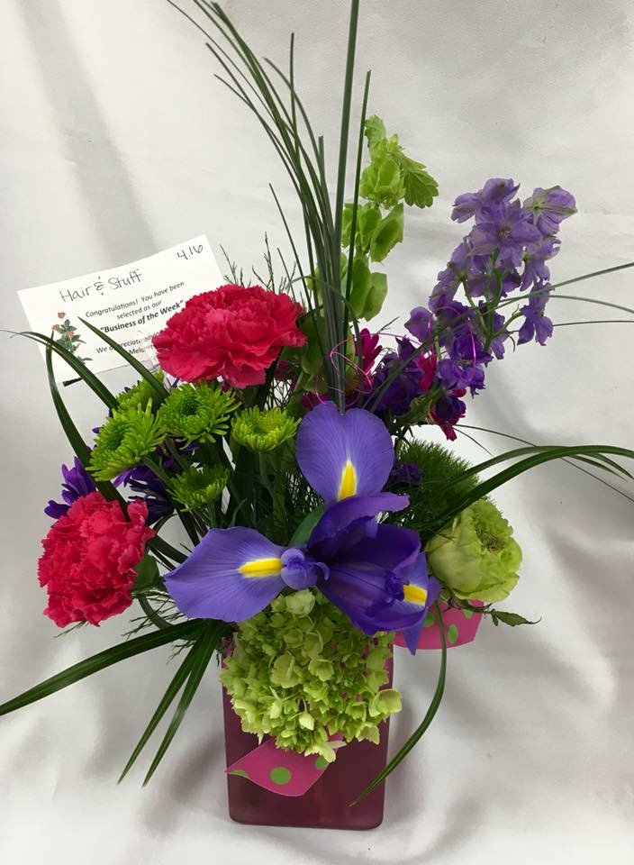 clarkflower's tweet photo. We all need a little color after all the white we’ve been seeing! ❄️ Sending bright blooms out this morning to Hair & Stuff, our Business of the Week! 🌸 We appreciate having your business in Clark! #businessoftheweek #clarksd #clarkflower https://t.co/tMc6DHUwlo