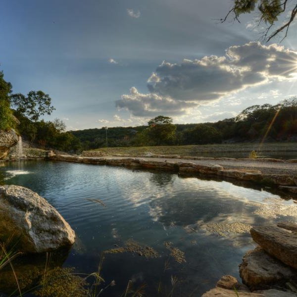 duPerierTLM's tweet photo. #SpotlightProperty of the Week!🌟
7 Springs Ranch
➡️ 225 acres
➡️ Located in Kerrville, TX
➡️ 3-acre lake with 2 waterfalls
➡️ Meant for luxurious living
⤵️
Call (830) 755-5420 for more information!😍
#texasranch https://t.co/3Zt6KYVyRu