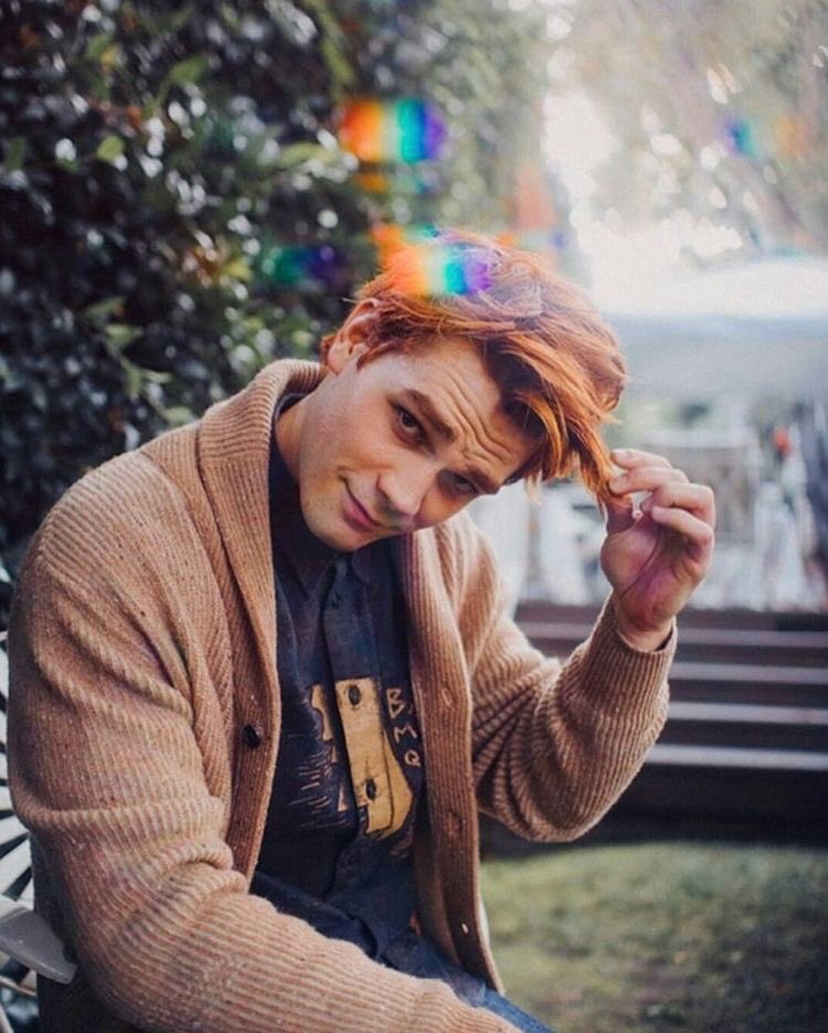 Кей джей апа пресс. Ривердейл мальчики. Арчи ривердейл пресс. Kj mosspolly. Кей джей ривердейл.