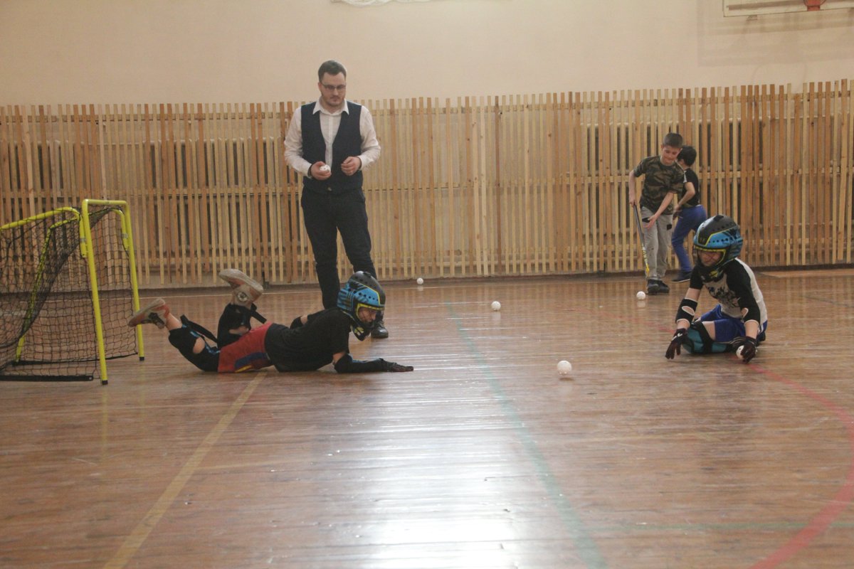 floorball37's tweet photo. 16 апреля члены федерации @floorball37 провели презентацию секции в ФГБОУ "Международный центр образования "Интердом" им. Е.Д. Стасовой". Очередное образовательное учреждение города включилось в развитие флорбола в #Иваново! #РусскийМанчестер #флорбол37 #нффр  #russiafloorball https://t.co/nyKMmXa8Ub