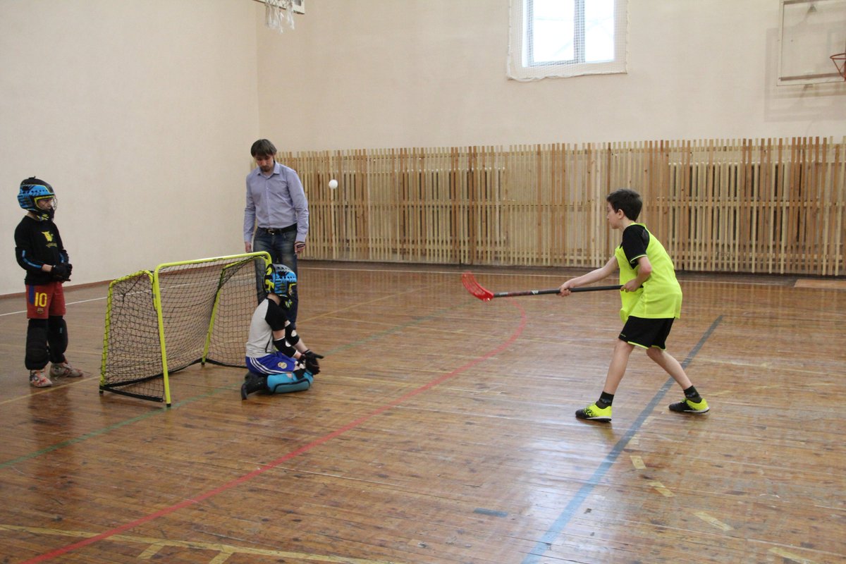 floorball37's tweet photo. 16 апреля члены федерации @floorball37 провели презентацию секции в ФГБОУ "Международный центр образования "Интердом" им. Е.Д. Стасовой". Очередное образовательное учреждение города включилось в развитие флорбола в #Иваново! #РусскийМанчестер #флорбол37 #нффр  #russiafloorball https://t.co/nyKMmXa8Ub