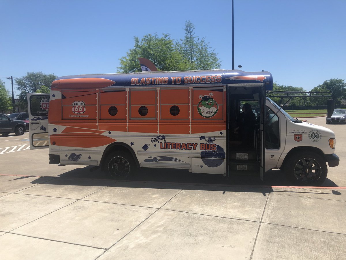 richey_elem's tweet photo. We spy with our little eyes... @LyondellBasell &amp; @astros’ Foundation Literacy Bus making a stop at Richey Elementary! #RicheyElemProud #HoustonAstros #NeverSettle https://t.co/a01B8InQWg