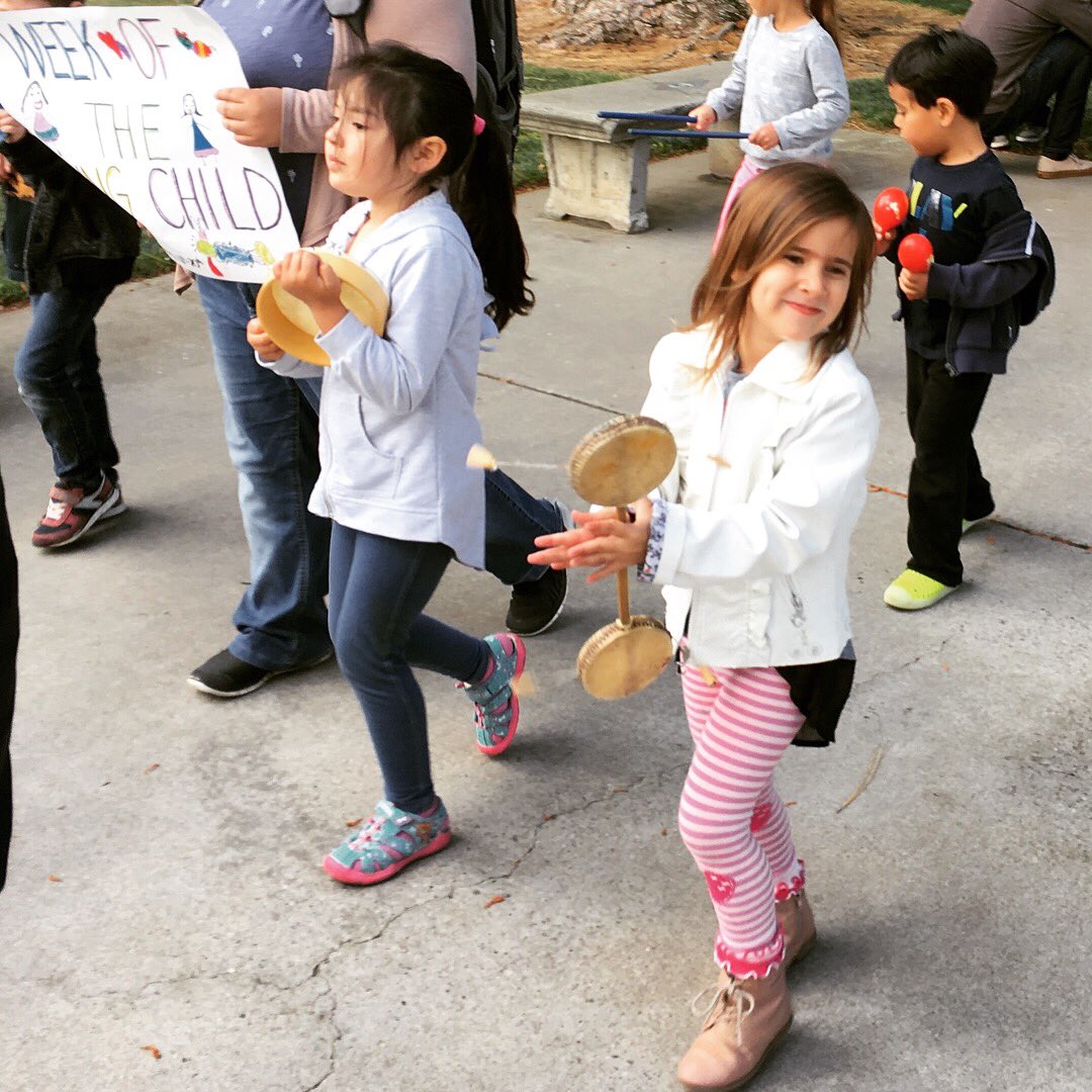 FresnoKremenEdu's tweet photo. Today kicks off The Week of the Young Child! @Fresno_State’s Programs for Children and the #HugginsCenter explored campus with a music parade. 🥁 

@NAEYC #WOYC18 https://t.co/ACQ00ipzMy