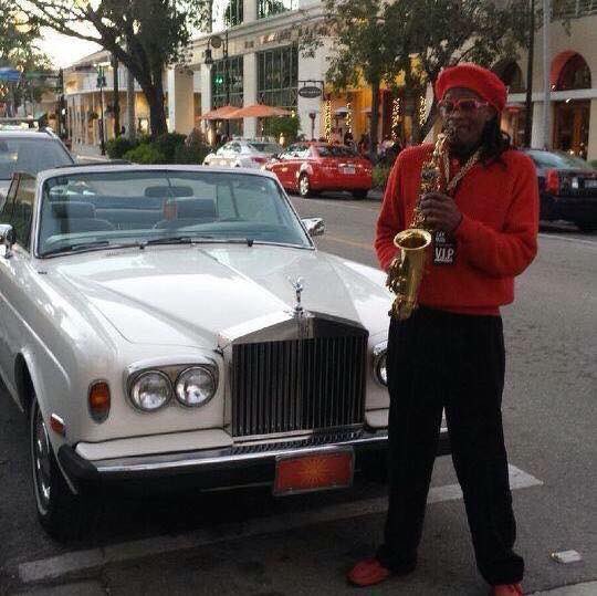 THE ICE CREAM MAN tweet media