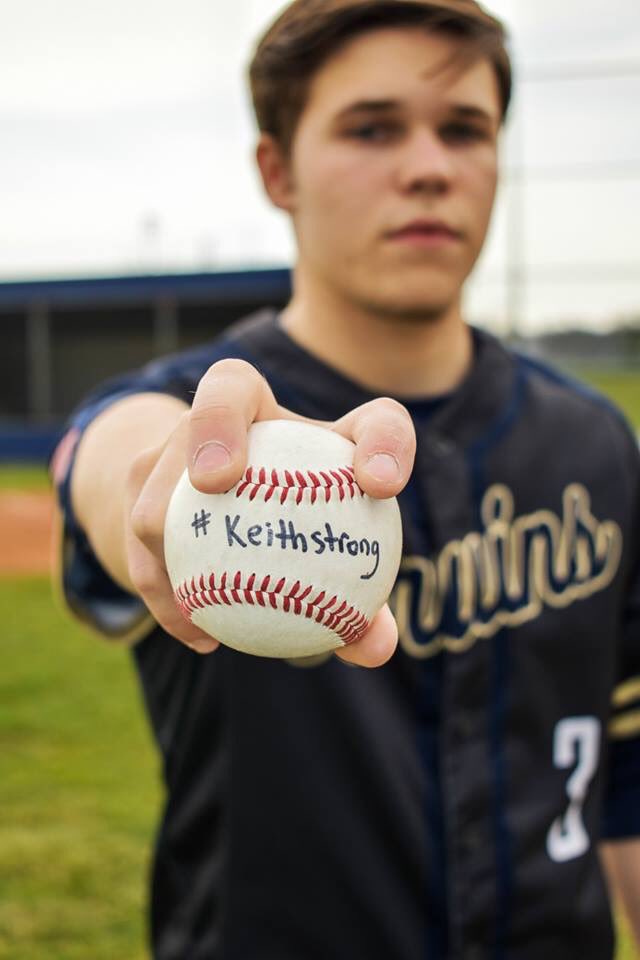 FreijeTanner's tweet photo. #keithstrong #pinkysup ✝️⚾️❤️ https://t.co/hxZzylx6Hv