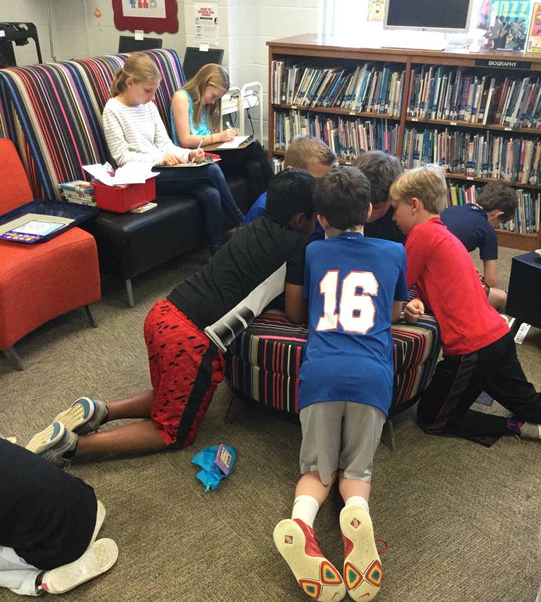VHECLIBRARY's tweet photo. Brain breaks after testing! Legos, stress-free coloring and a tiny planning time for teachers! It’s the little things! @VhecTech https://t.co/oOaOMAIJMN