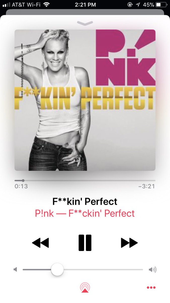 ash_ei's tweet photo. @Pink crying bc I can’t find any tickets to the Atlanta concert for Saturday. Please add another show. The presale/onsale sold instantly😭 https://t.co/sjHIlXS246