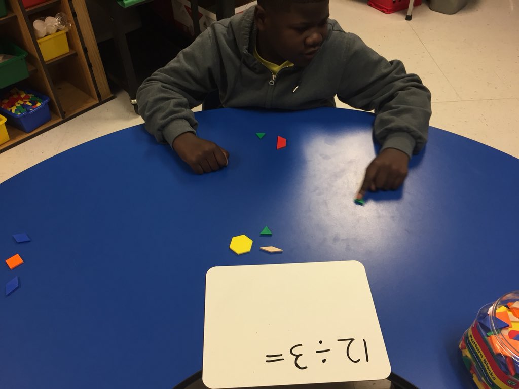 AdamPooleMEd's tweet photo. Sharing blocks with our friends to learn about division. #TeamDCS https://t.co/FMYCPPWeXA
