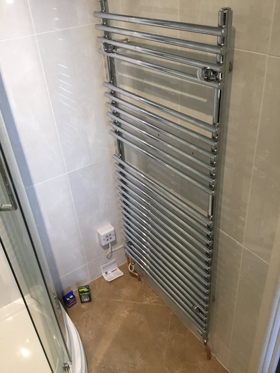 360psltd's tweet image. Boiler serviced and dual fuel towel rad fitted today!
Nice work Jim bob 😏👍