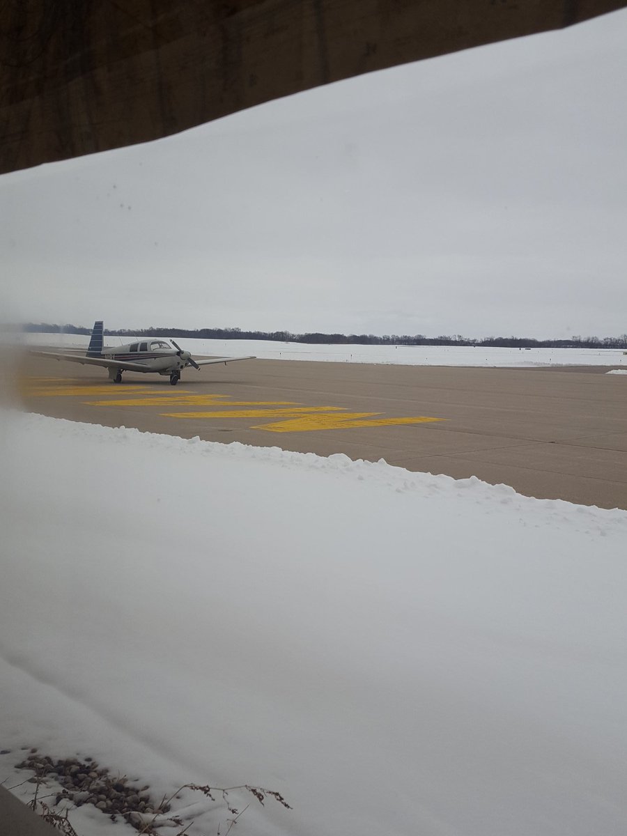 Stuyflys's tweet photo. View from the cubicle today. https://t.co/ZkLSTZ4W46