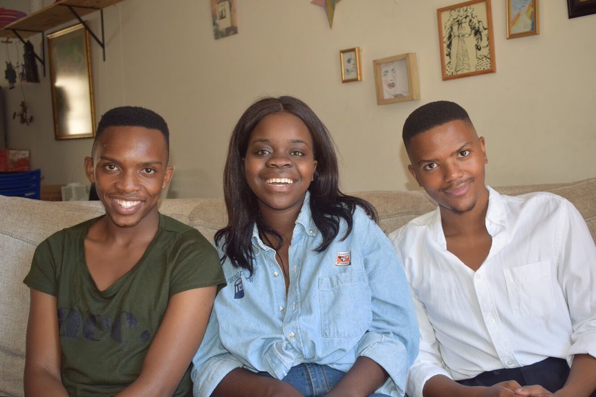 Zandechannel's tweet photo. BANTASE!!!

Thank you very much for your patience lovers!!!❤️❤️❤️

NEW VIDEO ALERT and it’s a story time!!! 🚨 

We’re doing a series of story times about our baby sitters, when we were growing up. 😂 we all have stories! 

Here’s the link: https://t.co/wkU3chpTwh https://t.co/Nayso9CuwG