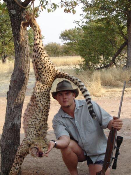 cyber_wench's tweet image. #BanTrophyHunting #NotYourTrophy #ExposeTrophyHunting #RacingExtinction #HelpAwakenSleepingHearts💔