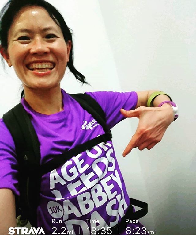 AiLyn_Runner's tweet photo. Todays #runcommute
I saw👀
another #runner wearing same #Leeds #AbbeyDash t-shirt @TeamAgeUK!
Anyone else wore this today?😀
.
Also saw a #ferret being walked!
...as you do!
.
#justsaying
.
#ukrunchat @runr_uk #runr #NHS1000miles #running #strava #runh… https://t.co/xASIZuNeNn https://t.co/CGSBXfmvcw