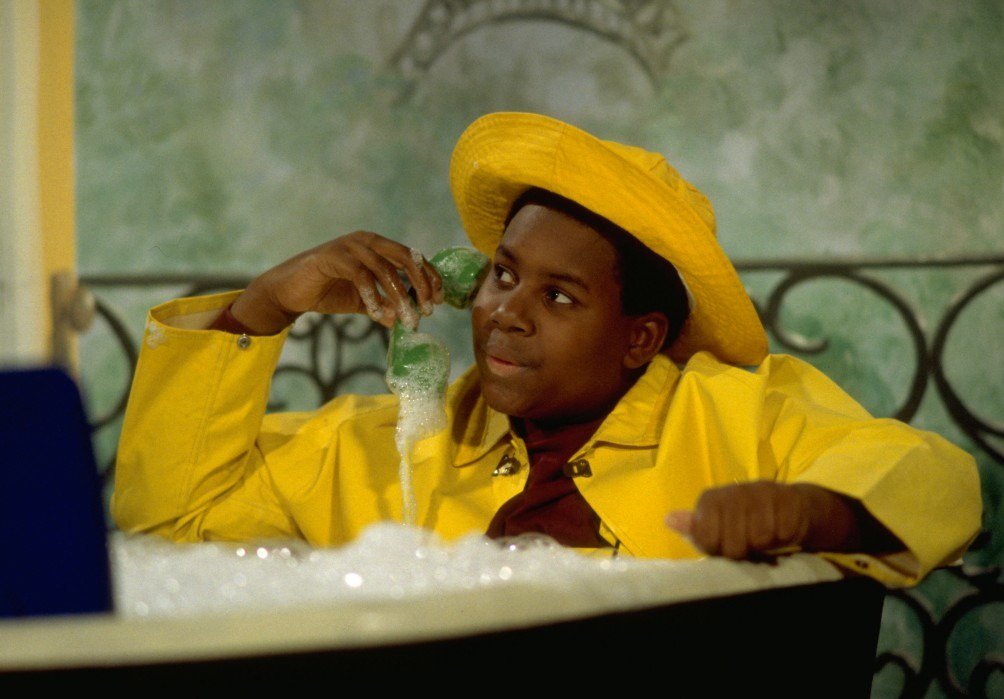 jowrotethis's tweet photo. ALL THAT premiered 24 years ago today (h/t @AllDefDigital) which means Kenan Thompson has been serving up fresh tub jokes for longer than some of you have been alive. https://t.co/fMUfzonmup