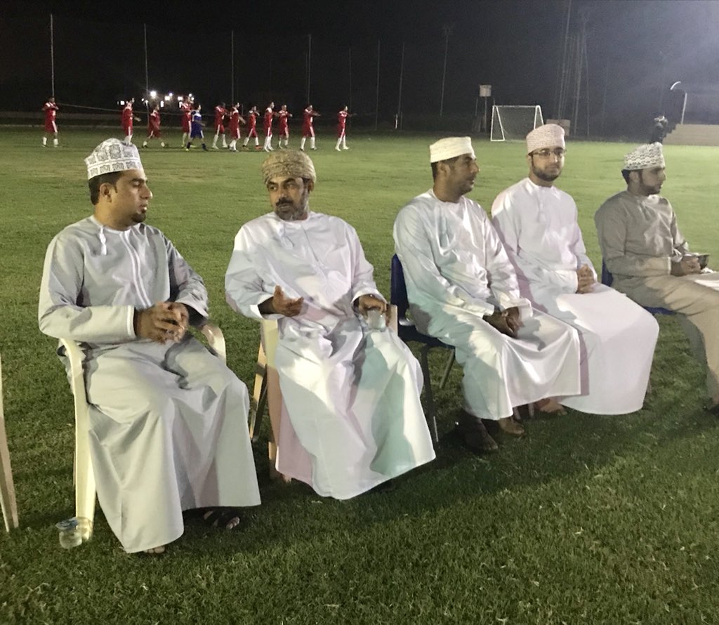 NorthBatinah's tweet photo. 🏆بطولة معلمي محافظة شمال الباطنة 
📅 الاثنين ١٦ / ٤ /٢٠١٨ 
🔵 مباريات دور ال ٨
🏟 ملعب الهلال بولاية صحار 
⚽️ مدرسة عبدالرحمن بن عوف 1 ✖️ مدرسة علي بن أبي طالب 0
نهاية المباراة  ،،، https://t.co/WX2IrKMVRw