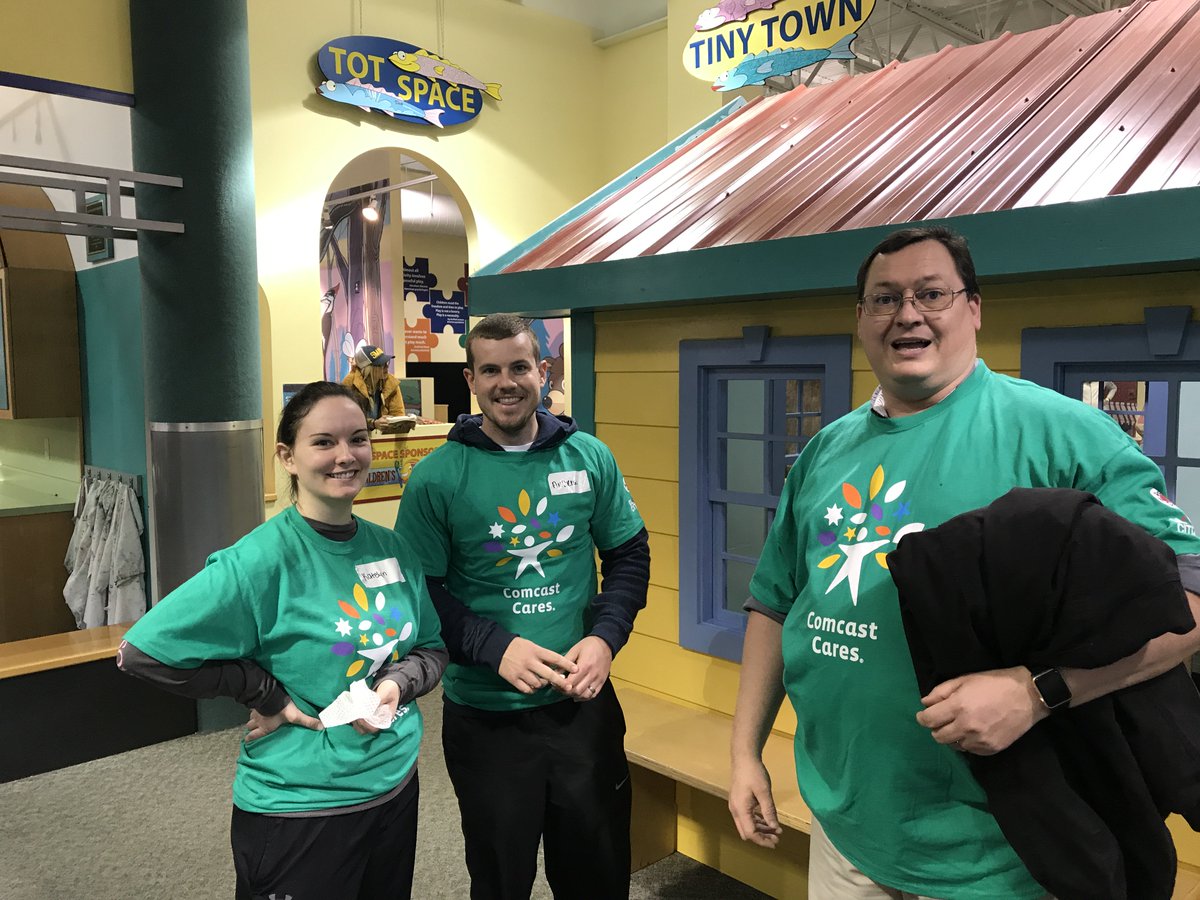 nathanyant's tweet photo. @ComcastSouth #ComcastCaresDay
Discovery Center Murfreesboro TN https://t.co/nHM5CAyNWQ