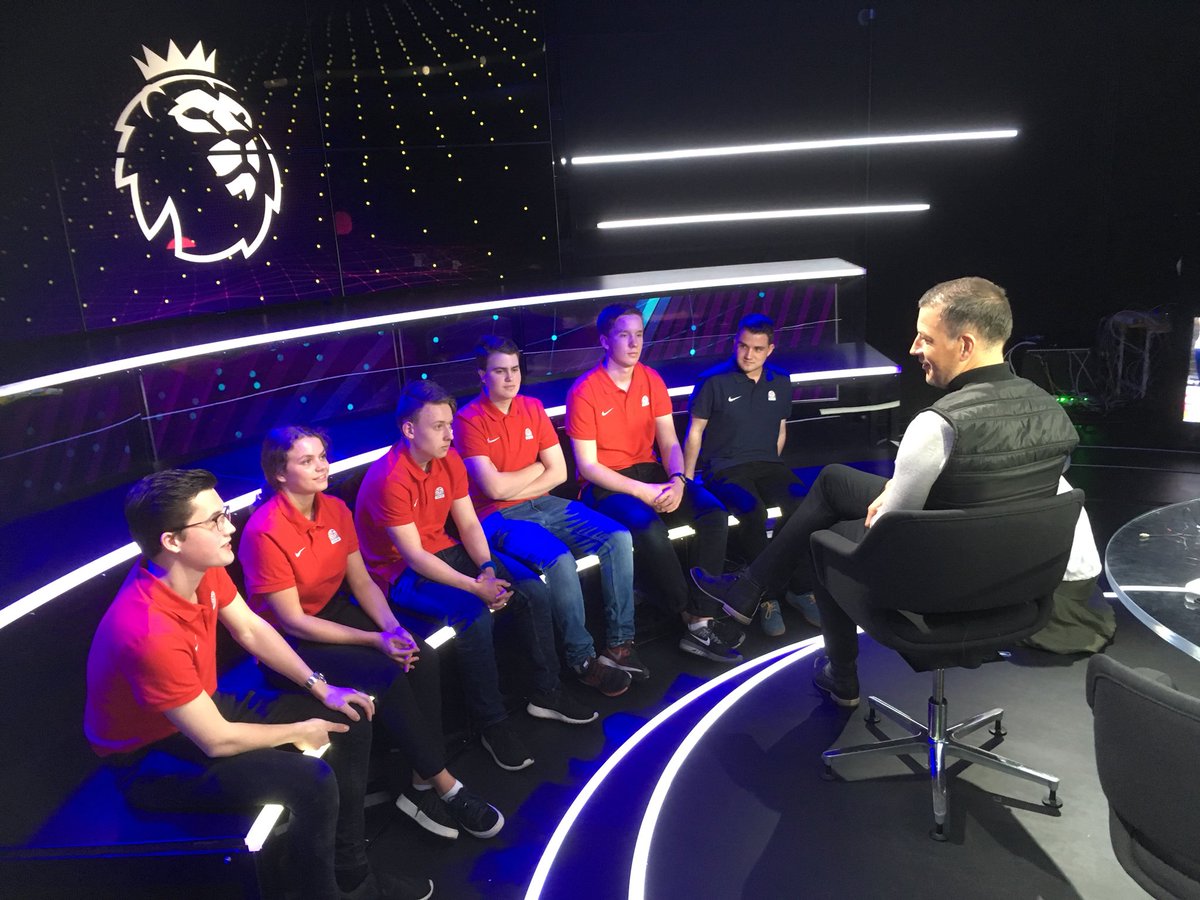 PToppe's tweet photo. Norcore#1 i NFF Hordaland fikk møte Mark Clattenburg i BMC idag i selveste premier league studio. Tusen takk til @oppmannen @imfromcanadas1 https://t.co/BzjFrKBxb3