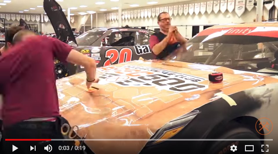 manufacturingpa's tweet photo. @DollarShaveClub Gets #VideoMarketin, Like what you are doing with https://t.co/VF3hNH7WDZ, especially these short #LeadGeneration videos. Read more about the #strategy here https://t.co/ztimmpl7h2 https://t.co/StiwCiPkun
