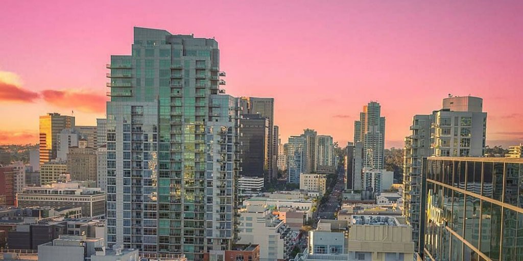 thevineico's tweet photo. We are so excited to partner with the 2018 #SanDiego @TopTechExecs Awards, honoring outstanding work in #informationtechnology. 🎉 

Get your tix to celebrate the titans of #tech with us 5/10 from 4-8pm: https://t.co/8sMYhmHV7u 
#TheVine #TopTech2018 
📸 IG user: @sandiego.city https://t.co/Lgo88roLNF