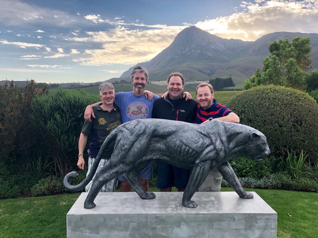 #Leopards in the <a href="/Hemel_En_Aarde/">Hemel-en-Aarde Wines</a> @DietsoDieter  <a href="/gregsherwoodmw/">Greg Sherwood MW</a> thanks for the visit! 🍷🌟