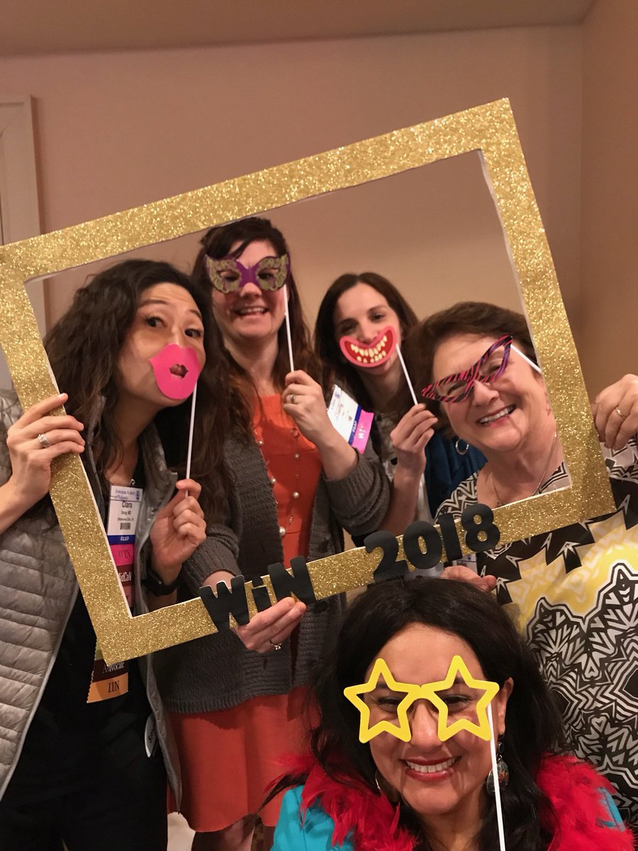 faizahbhatti's tweet photo. Women leaders from The University Of Oklahoma NICU have a huge presence in #2018WiN #WomeninNeonatology @songMD @Mokcita @AAPneonatal #NeoWorkshop18 https://t.co/sK9rhlhdCQ