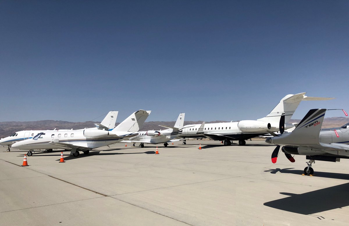 palmspringsjet's tweet photo. Day 2 of the busy weekend for @desertjetcenter with travelers arriving for #Coachella #FBO #privatejet #bizav @NBAA #AvGeek #privatejetcharter #desertjet ✈️ 🌴 https://t.co/wJWVNbbiVO