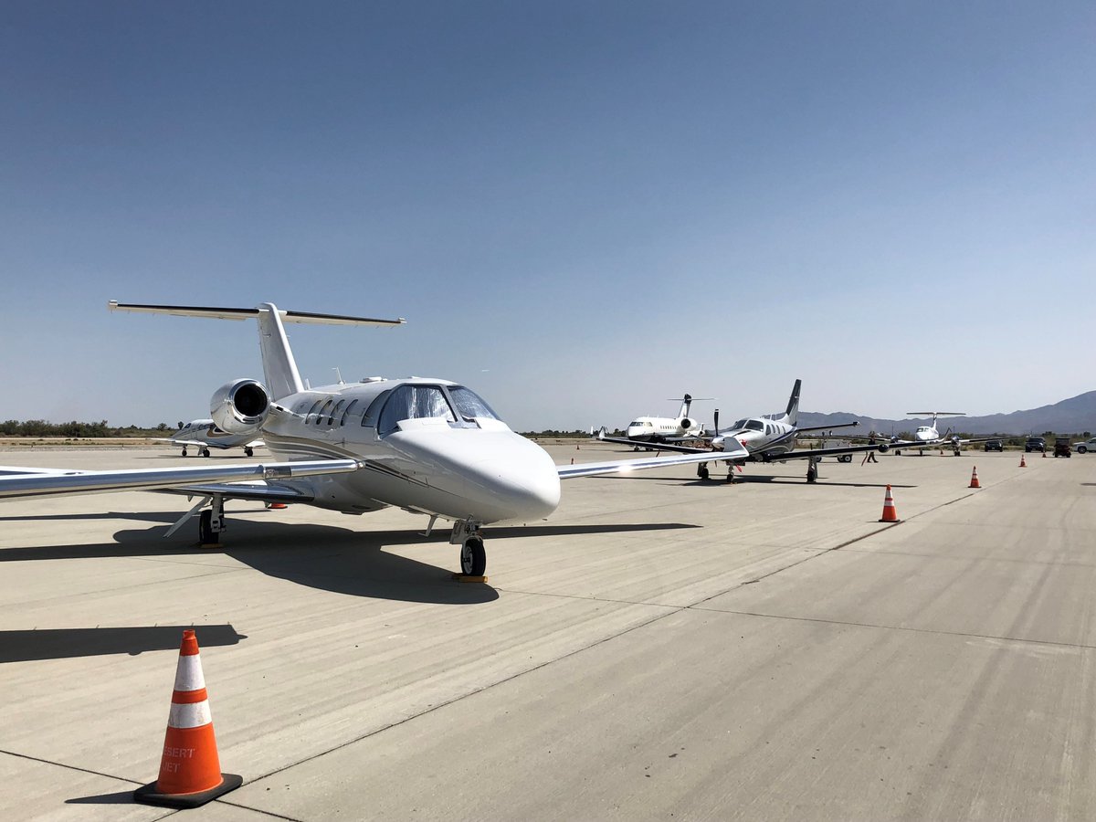 palmspringsjet's tweet photo. Day 2 of the busy weekend for @desertjetcenter with travelers arriving for #Coachella #FBO #privatejet #bizav @NBAA #AvGeek #privatejetcharter #desertjet ✈️ 🌴 https://t.co/wJWVNbbiVO