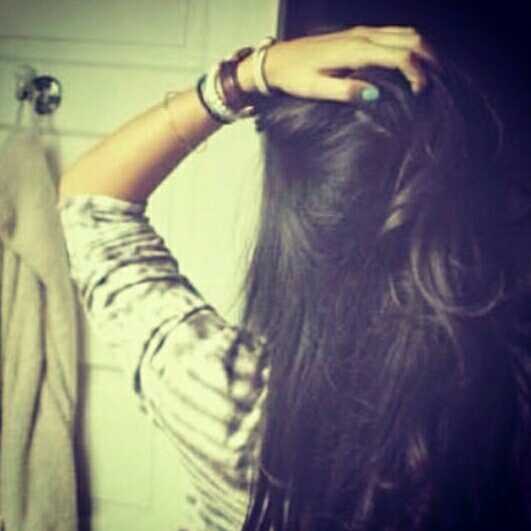 aamllet tweet picture