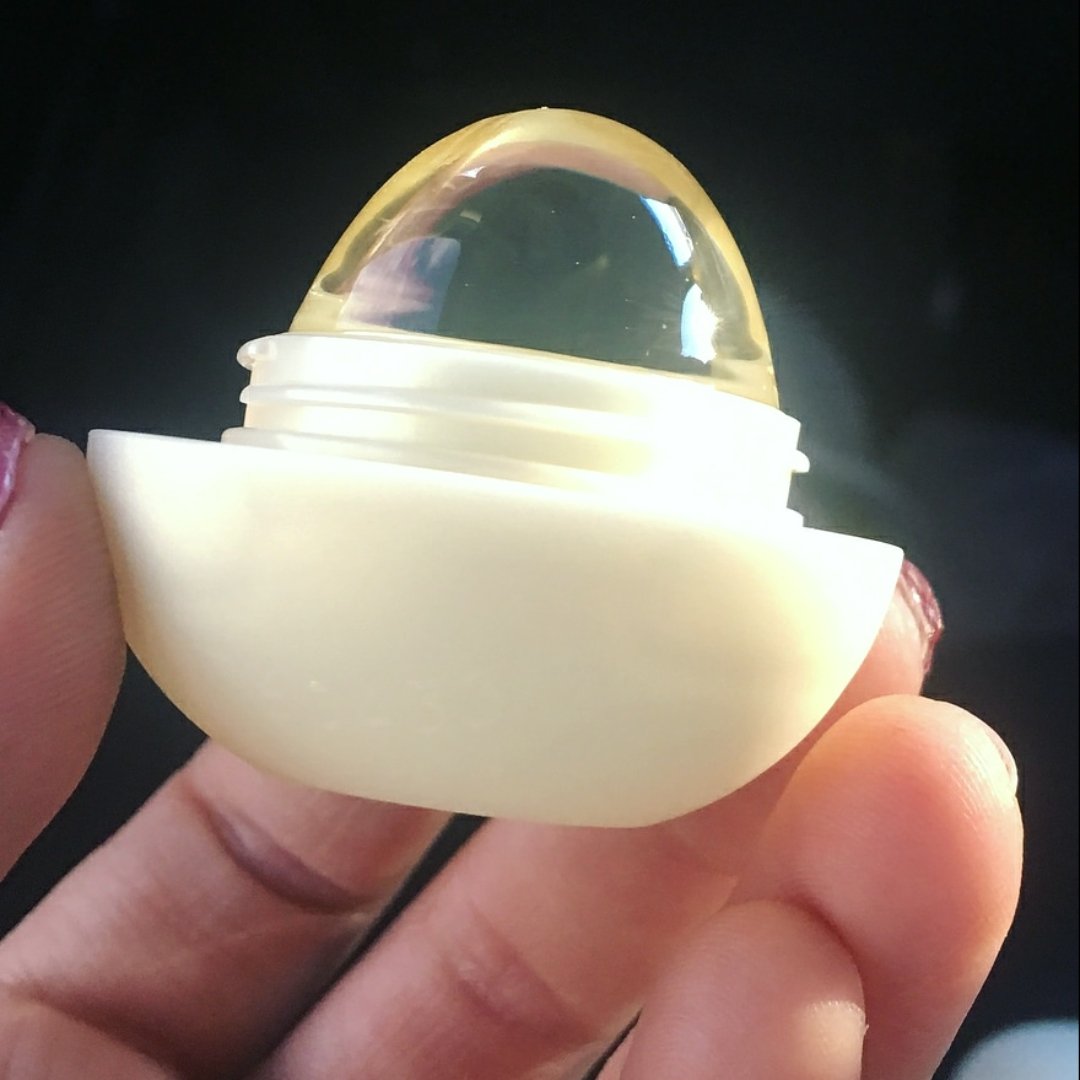 HeatherRomine's tweet photo. @eos @influenster #eoscrystal #contest https://t.co/PMsiPSCdGM