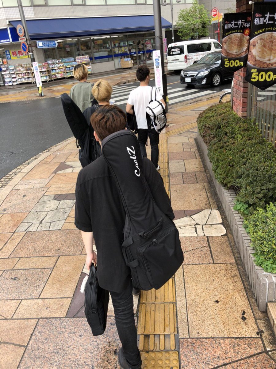 king1533's tweet photo. バンド Haste=Wasteの 2回目の ライブ！

埼玉まで 行ってきた！

楽しかったな~

そして 打ち上げは いつも 酔っ払っている 岩井🤣

後の ライブも 頑張ろう！ https://t.co/l6148SLGAS