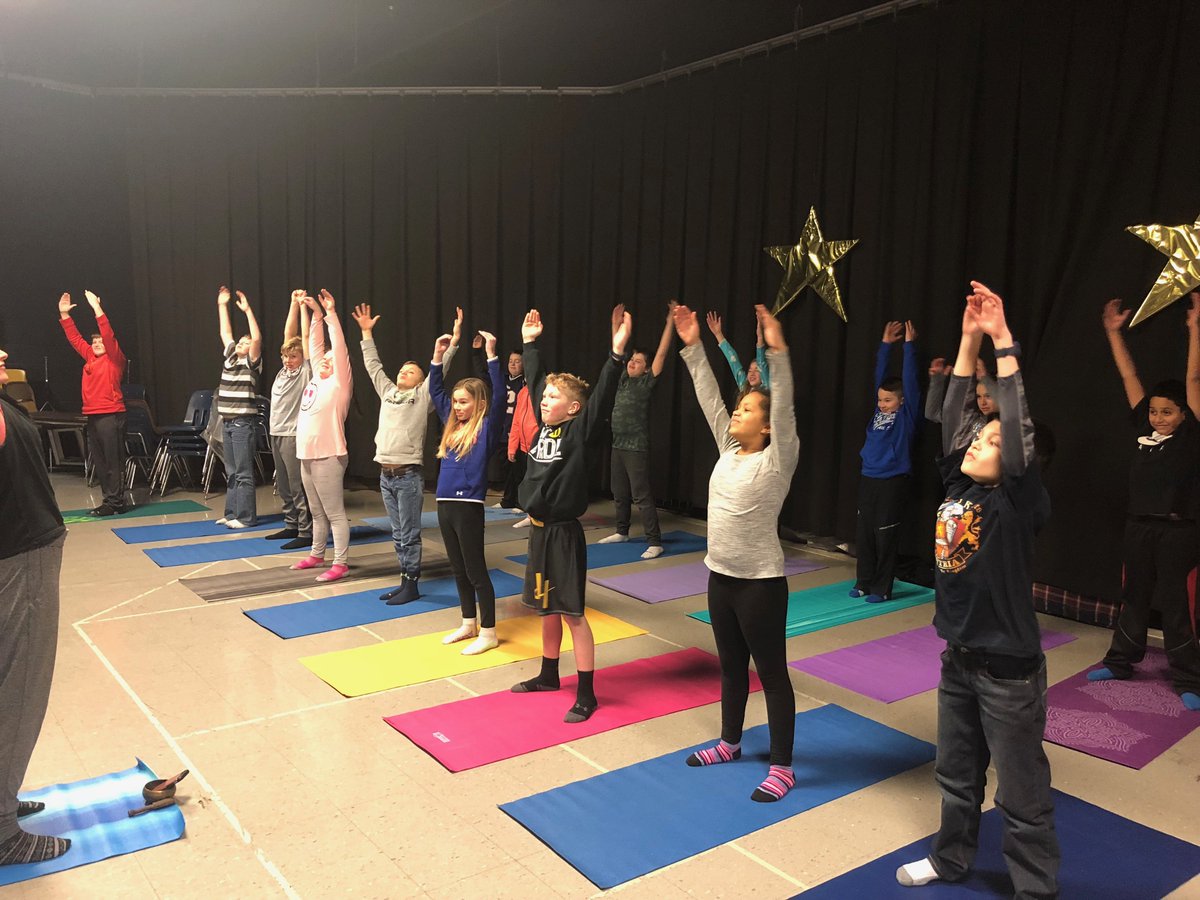 khcentralpto's tweet photo. Hope you’re enjoying a peaceful Michigan April snow day. Take a look at how Mrs. VanDam’s class practiced peace during their recent “Calming Classroom” yoga lesson! #yoga #yogalove #fitness #inspiredbyhealth #knightpride #braveandbold https://t.co/GzlawFHDT0