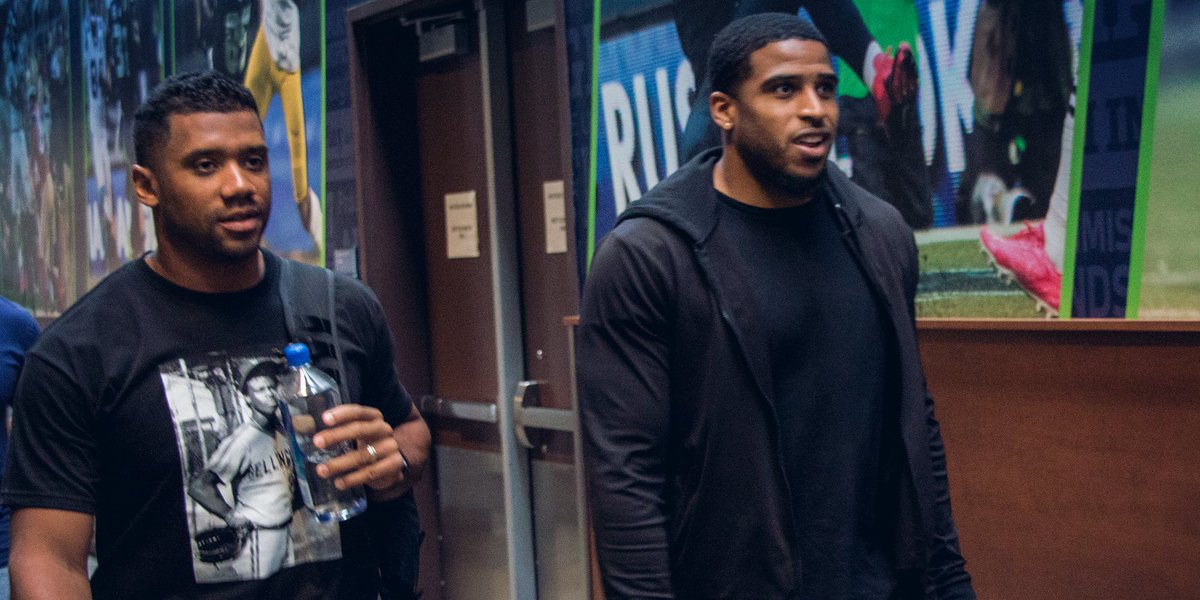 Seahawks's tweet photo. Here we are, back to business. #GoHawks https://t.co/ecclqPpSt2