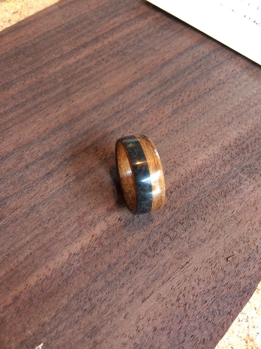 ammonitestudio's tweet photo. Hello #creativebizhour here's a selection of rings I've been working on recently https://t.co/f3VxrLbx2Y