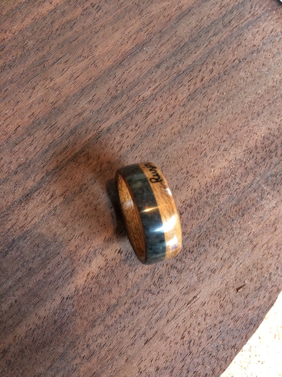 ammonitestudio's tweet photo. Hello #creativebizhour here's a selection of rings I've been working on recently https://t.co/f3VxrLbx2Y