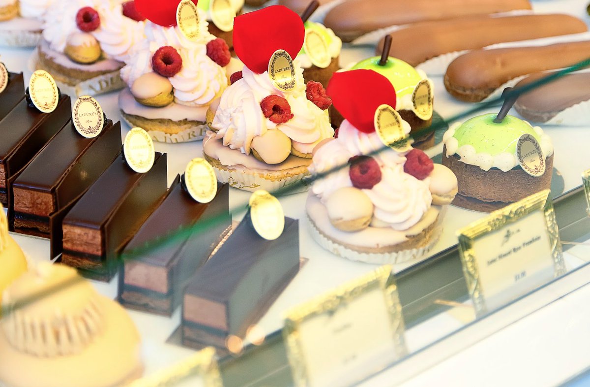 70Charlton's tweet photo. Being so close to @LadureeUS  could either be a blessing or a pure test of willpower, but either way we're not fighting it anymore, so the only option is for you to come weather this sugar storm with us. https://t.co/z9CfMOQqhK
