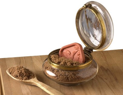 JBKPottery's tweet photo. Tired of snow AGAIN in #Calgary? Time to get baking so you're stocked up for Spring! (Will it arrive?)  https://t.co/tPwSYlVp32 https://t.co/3Ks7cXWloi