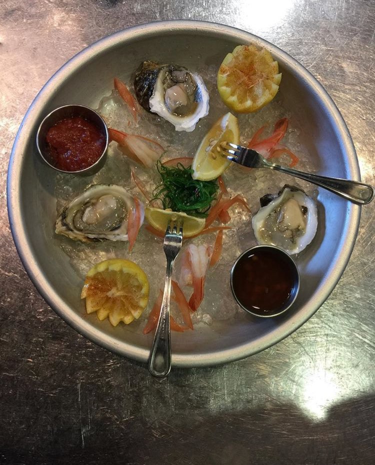FoodRescueFFLD's tweet photo. Beach House SoNo sails in as one of our final restaurant participants for #FoodForAll2018. You can expect fresh seafood and amazing cocktails from this nautical-themed restaurant.  Get your tickets now, time’s running out! https://t.co/FJuAVQnZsw https://t.co/AtrAlh3o1Z